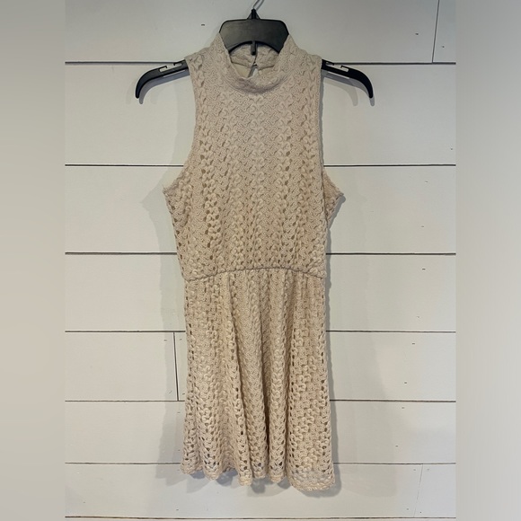 Women’s Lace Dress - Medium - Picture 1 of 6